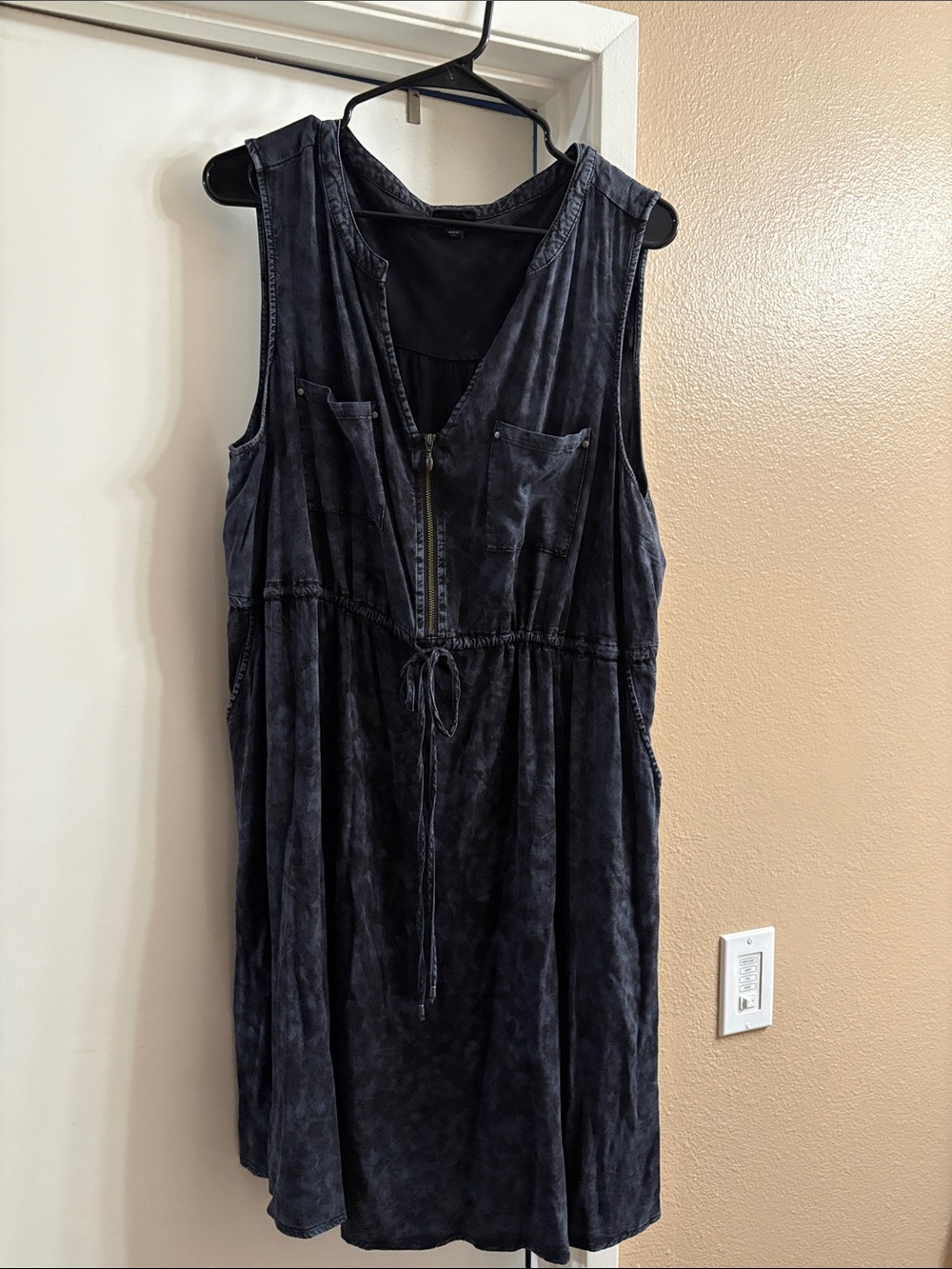 torrid Black Washed Sleeveless Midi Dress with Drawstring
